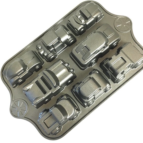 NORDIC WARE Vtg Car Automobile Cake Muffin Pan EUC - Picture 6 of 12